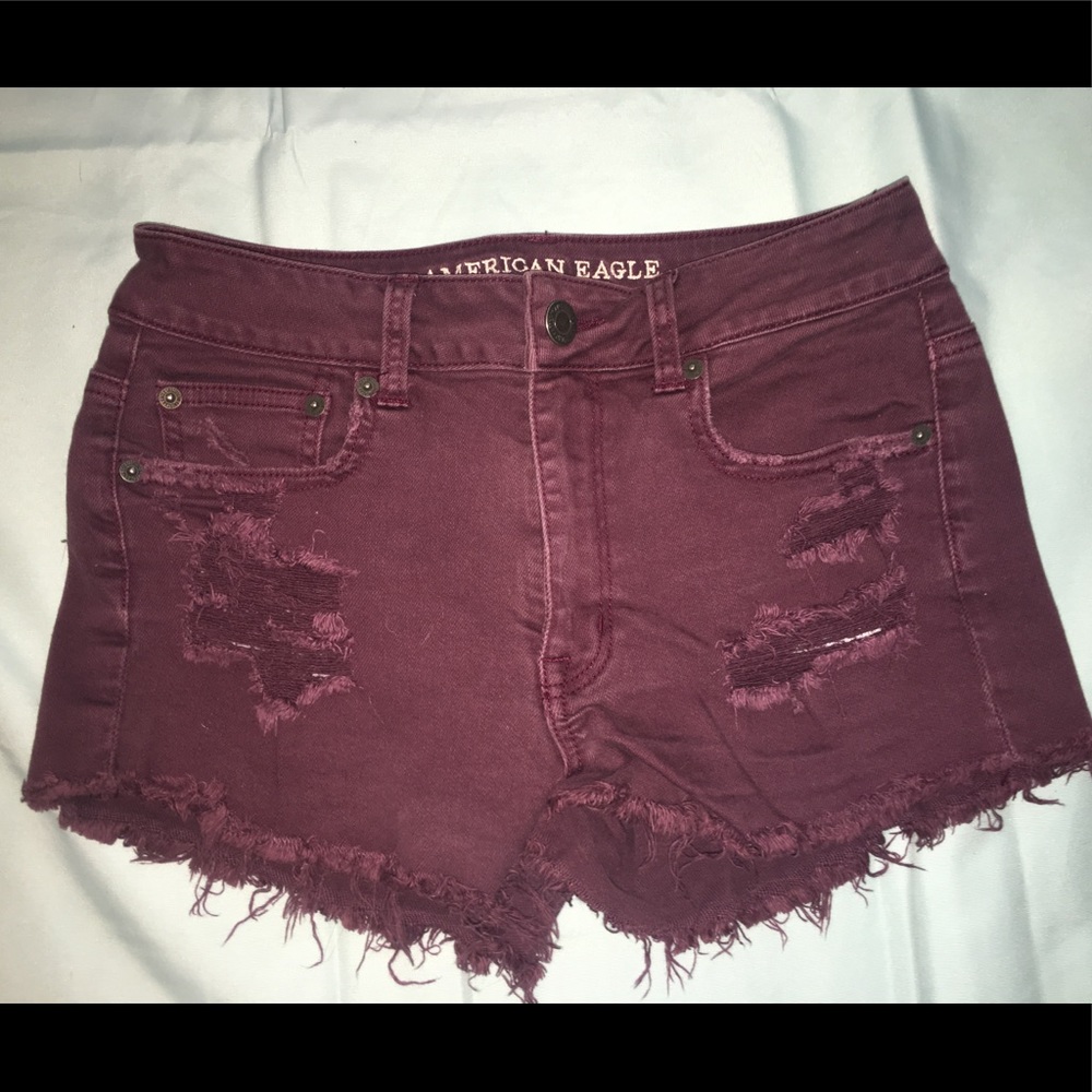 Maroon high wasted jean shorts